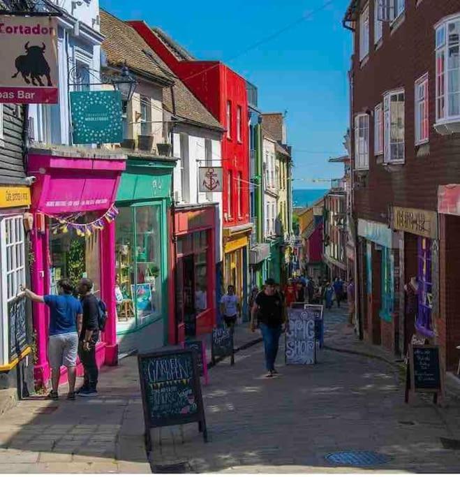 Lepine- Holiday Apartment In Sunny Folkestone Bagian luar foto